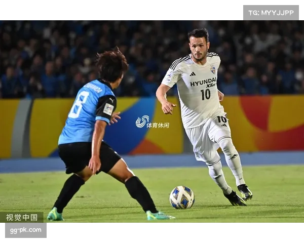 山东泰山主场攻势凌厉 卡扎伊什维利上演帽子戏法